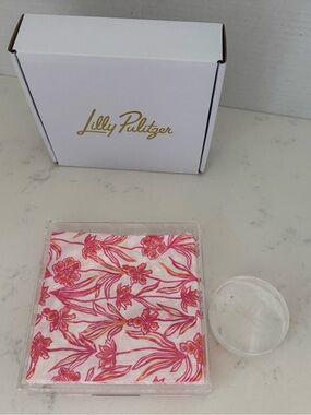 Lilly Pulitzer Pink and White Floral Cocktail Napkin set acrylic